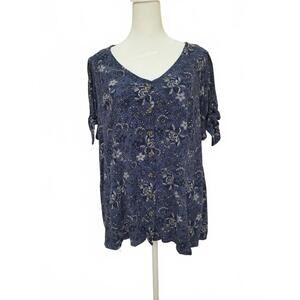 Floral Print Torrid V-Neck Top with Button Details, Torrid size 1 (XL)